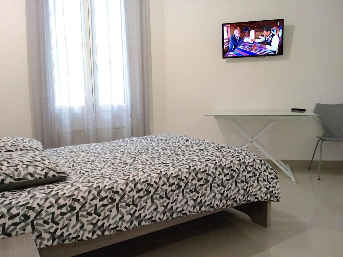 Appartements Les Lions Nice Buitenkant foto