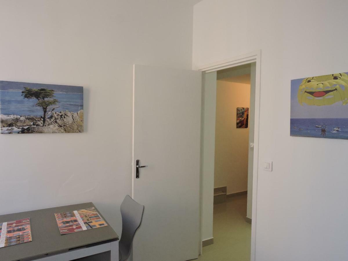 Appartements Les Lions Nice Buitenkant foto